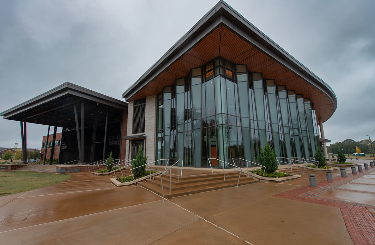 Gogue Performing Arts Center Irwin Seating Company (enUS)